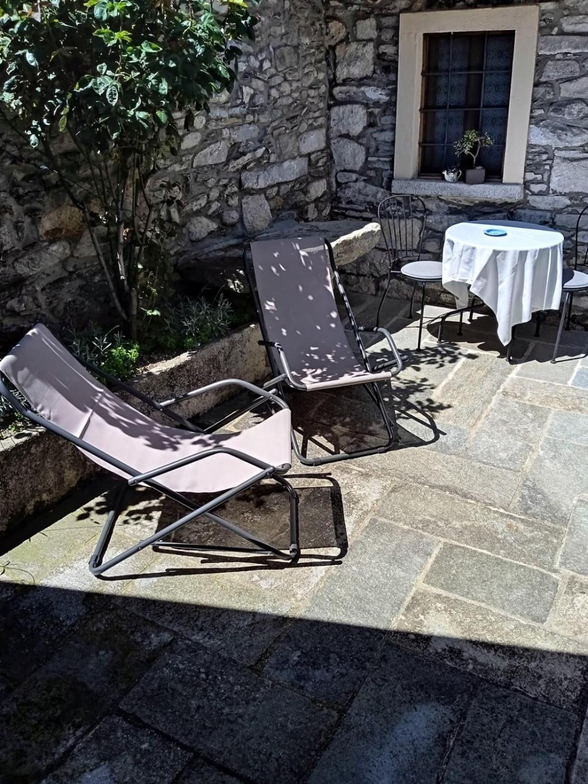 Casa Elisa Affittacamere Armeno Buitenkant foto